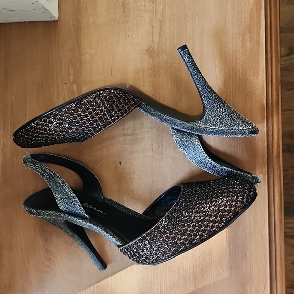 Beverly Feldman 7.5 black sparkly slingbacks - Picture 7 of 7